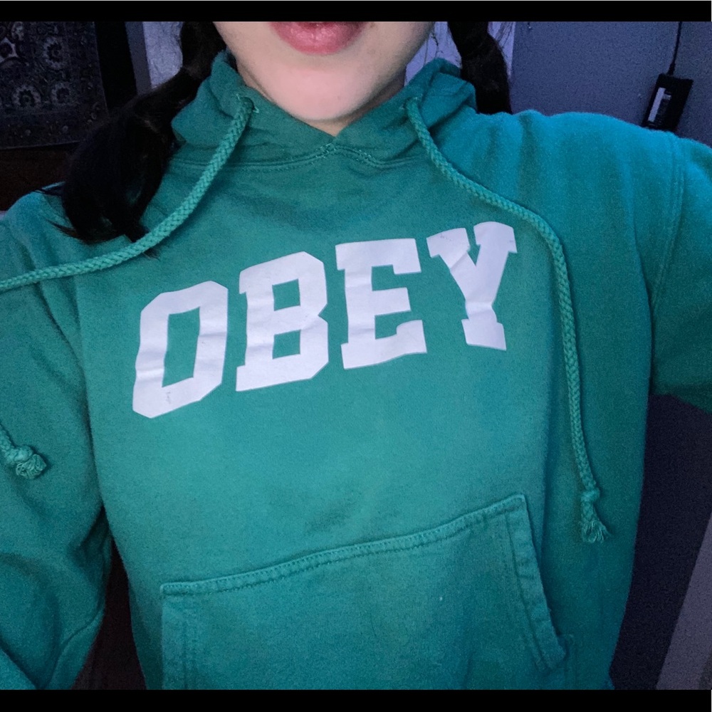 OBEY sweatshirt